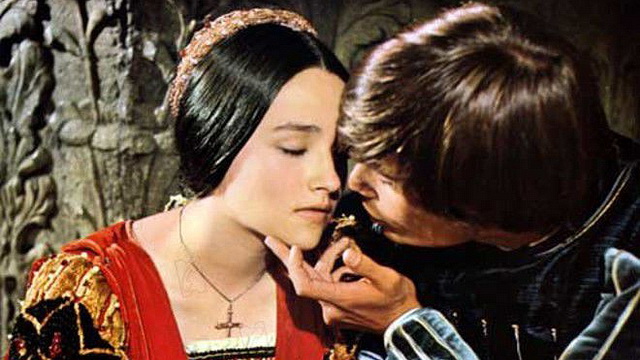 Урок - Ромео и Джульета. Кто такой юноша? - обучение английскому языку онлайн